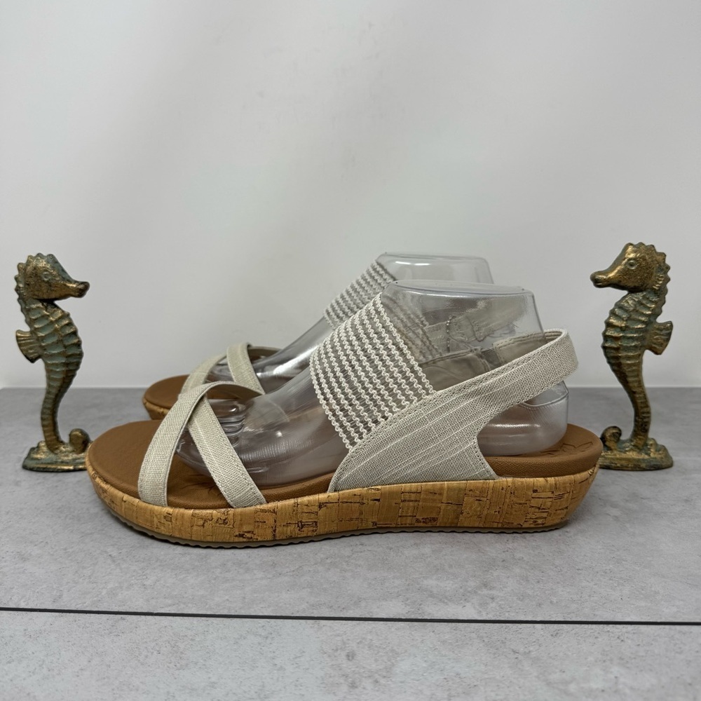 Skechers Beige Beverlee High Tea Sandals w/Comfortable Footbed Size 11